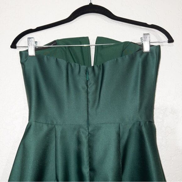 NWT Alfred Sung Hunter Green Strapless Notch Neck Satin Gown Size 0 - Picture 6 of 9